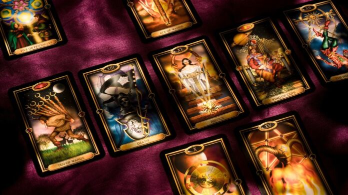 Tarot et Intelligence Artificielle les applis qui tirent l’avenir à votre place